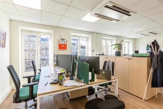 Bureau Location 75010 PARIS