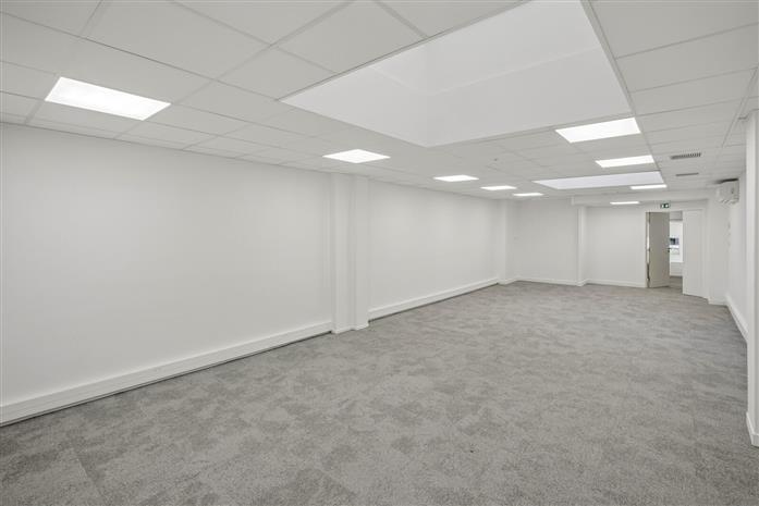 Bureau Location 75116 PARIS 42 AVENUE KLEBER