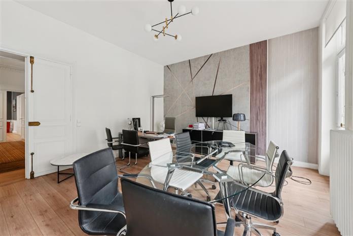 Bureau Location 75008 PARIS 10 RUE DE LA PEPINIERE