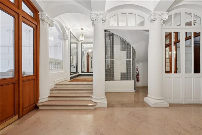 Bureau Location 75008 PARIS 10 RUE DE LA PEPINIERE