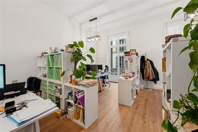 Bureau Location 75008 PARIS 10 RUE DE LA PEPINIERE