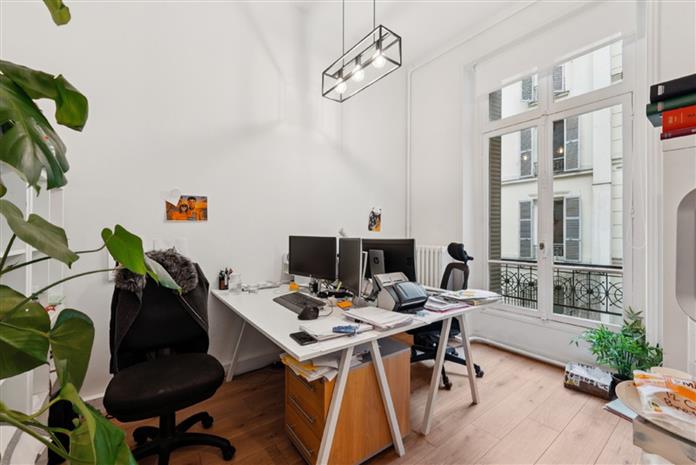 Bureau Location 75008 PARIS 10 RUE DE LA PEPINIERE