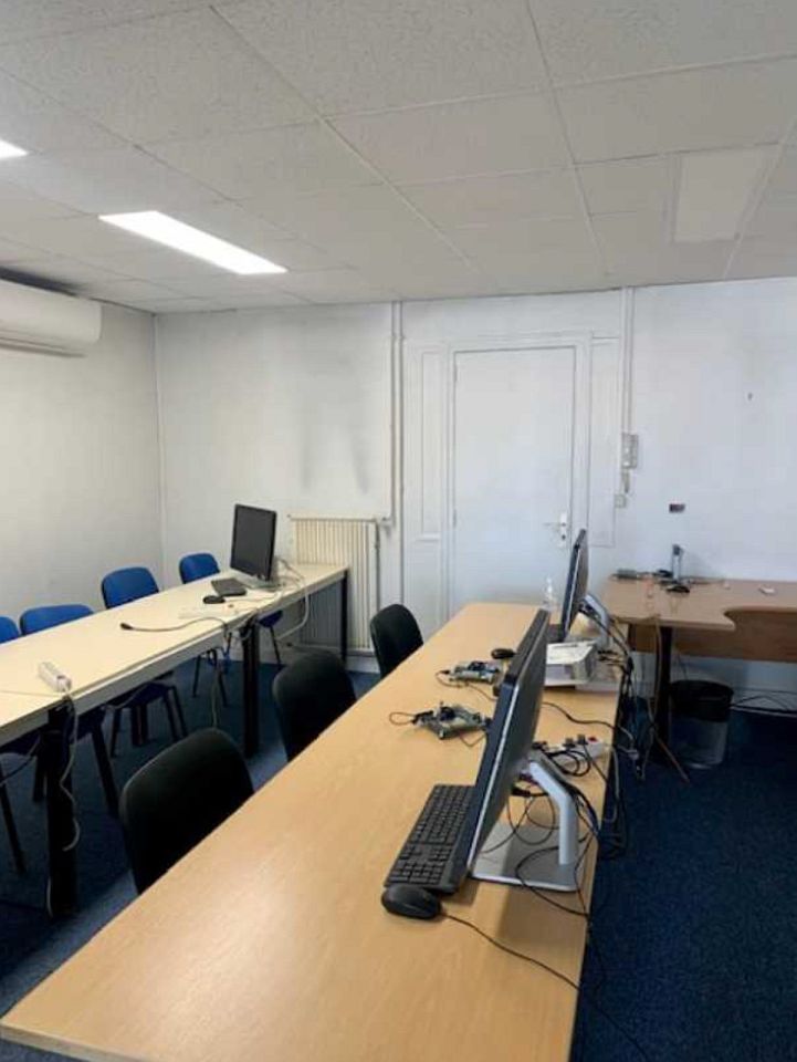 Bureau Location 92310 SEVRES