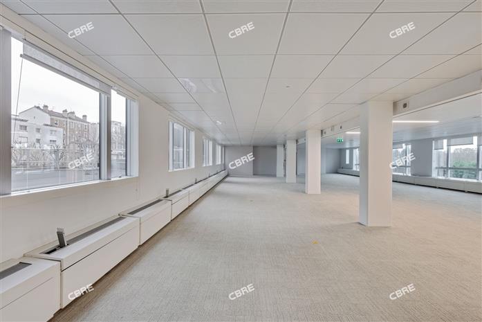 Bureau Location 92120 MONTROUGE 41-45 BOULEVARD ROMAIN ROLLAND