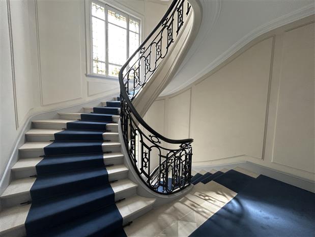 Bureau Location 75008 PARIS 17 RUE DE MIROMESNIL