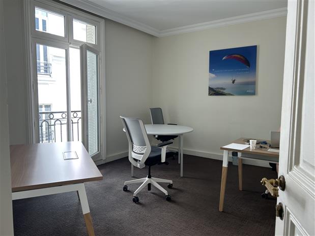 Bureau Location 75008 PARIS 17 RUE DE MIROMESNIL