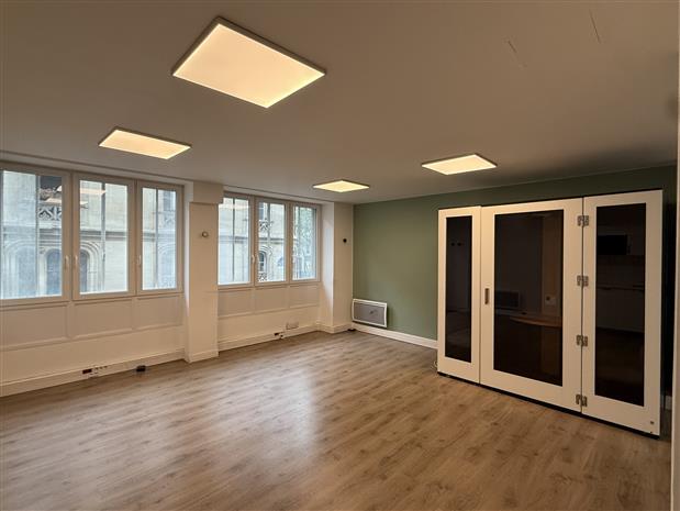 Bureau Location 75001 PARIS 55 BOULEVARD DE SEBASTOPOL
