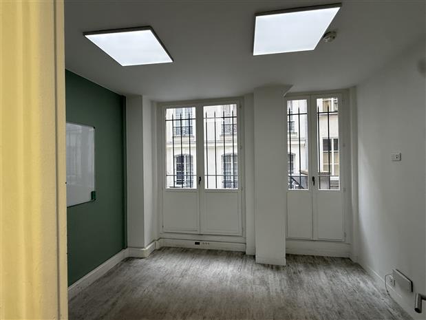 Bureau Location 75001 PARIS 55 BOULEVARD DE SEBASTOPOL