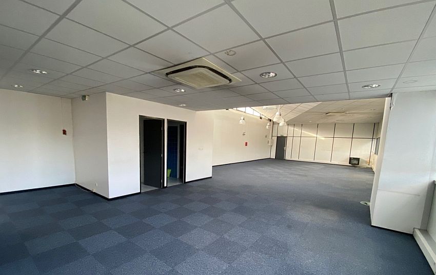 Local d'activités Location 31200 TOULOUSE