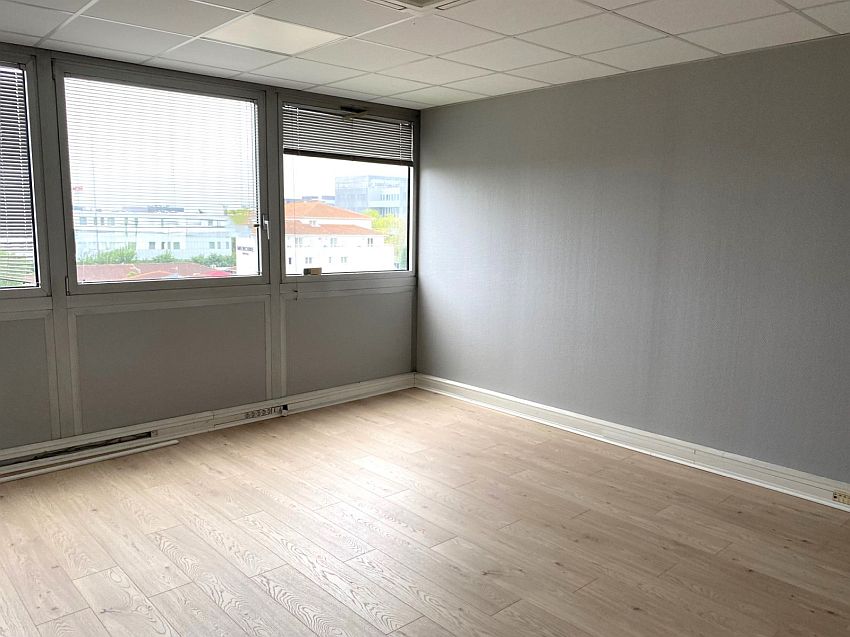 Bureau Location 31700 BLAGNAC 2BIS RUE MARCEL DORET