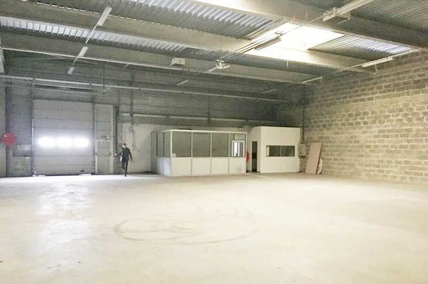 Local d'activités Location 93350 LE BOURGET