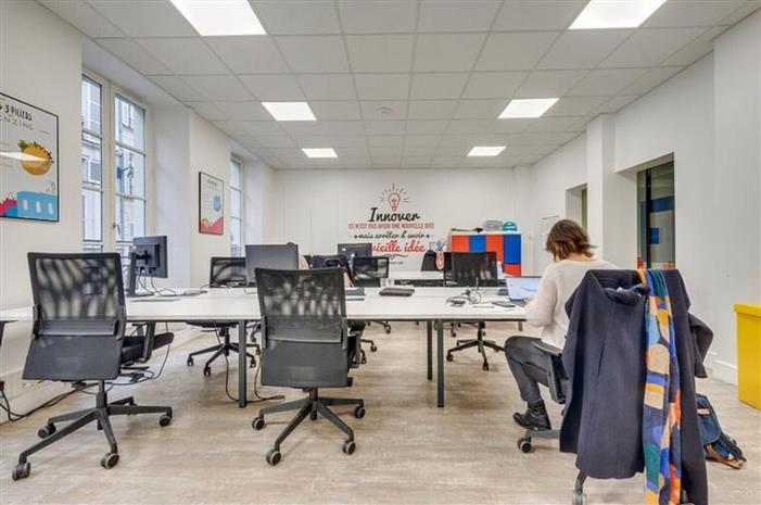 Bureau Location 75009 PARIS 39 RUE GODOT DE MAUROY