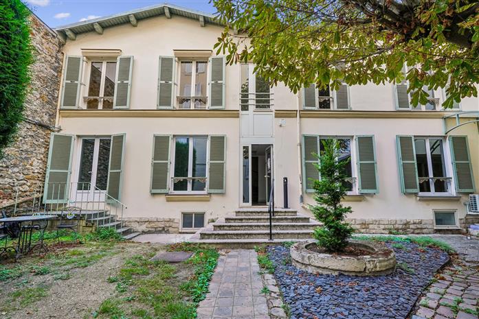 Bureau Location 92120 MONTROUGE 52-52 bis AVENUE DE LA REPUBLIQUE