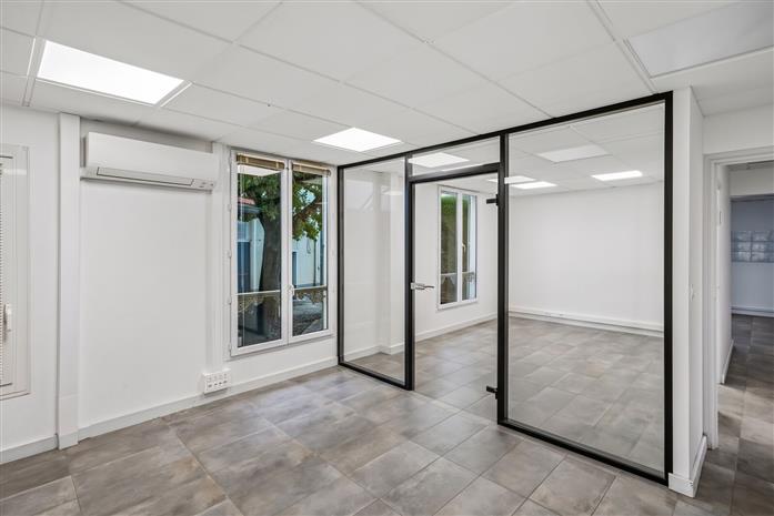 Bureau Location 92120 MONTROUGE 52-52 bis AVENUE DE LA REPUBLIQUE