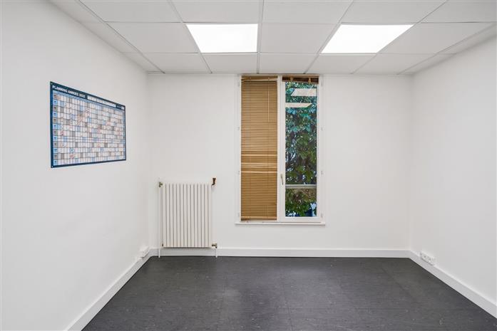Bureau Location 92120 MONTROUGE 52-52 bis AVENUE DE LA REPUBLIQUE