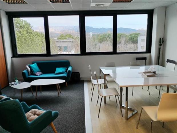 Bureau Location 13790 ROUSSET