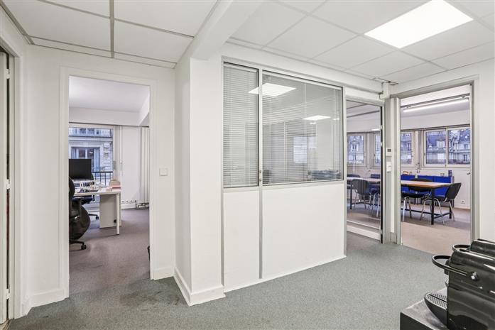 Bureau Location 75017 PARIS 130 RUE DE COURCELLES