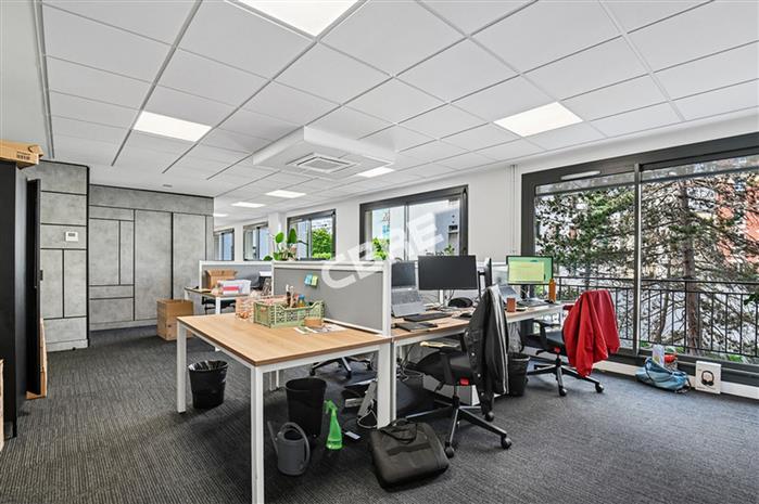 Bureau Location 92300 LEVALLOIS PERRET