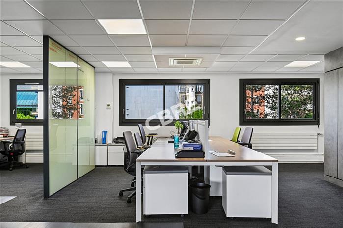 Bureau Location 92300 LEVALLOIS PERRET