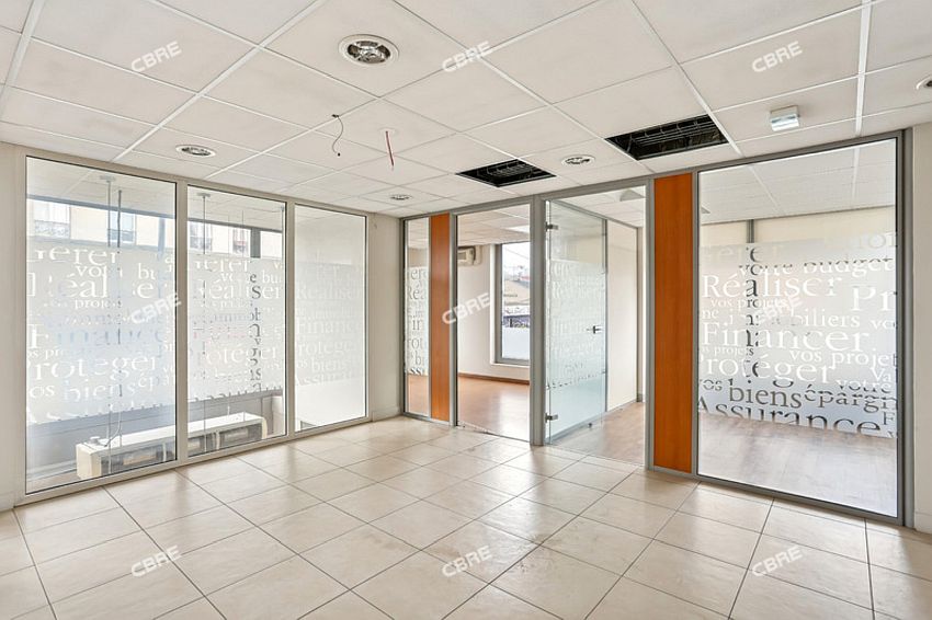 Bureau Location 93100 MONTREUIL 206-210 RUE DE PARIS