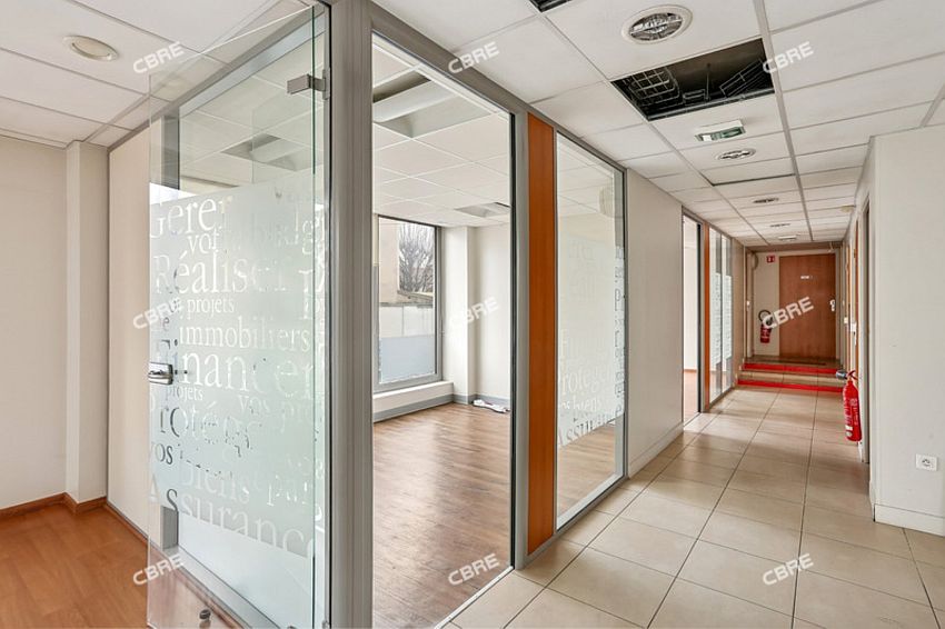 Bureau Location 93100 MONTREUIL 206-210 RUE DE PARIS