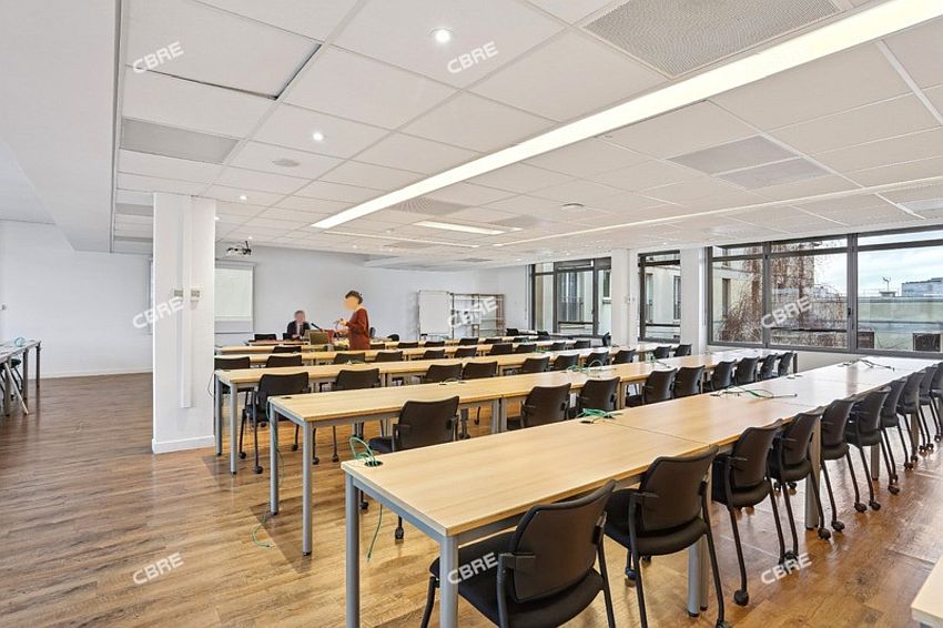 Bureau Location 93100 MONTREUIL 206-210 RUE DE PARIS