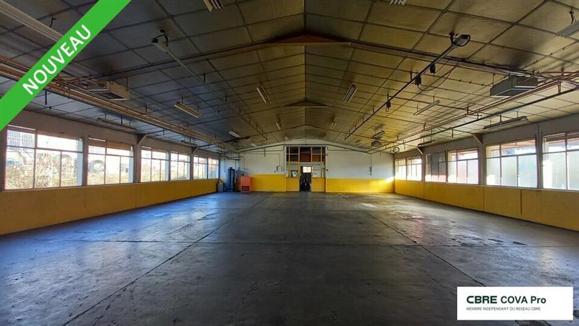Local d'activités Location 25480 PIREY