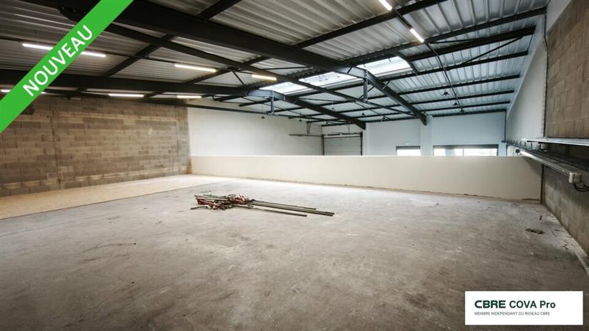 Commerce Location 25770 FRANOIS