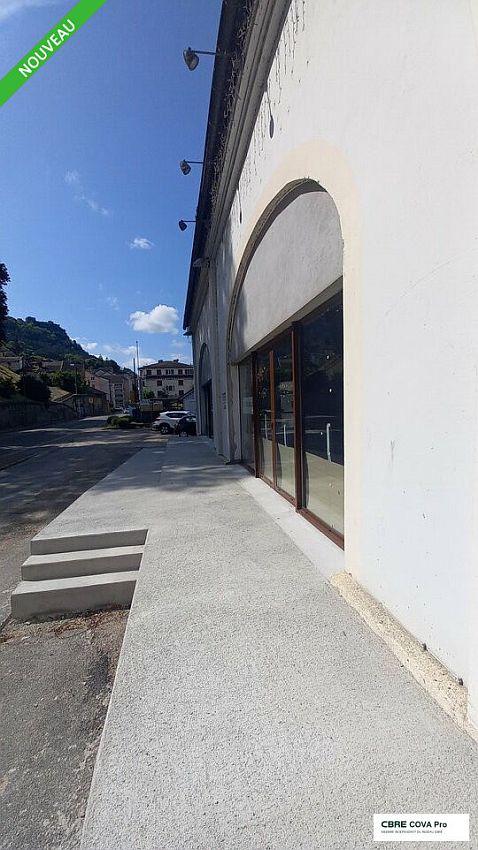 Commerce Location 39110 SALINS LES BAINS