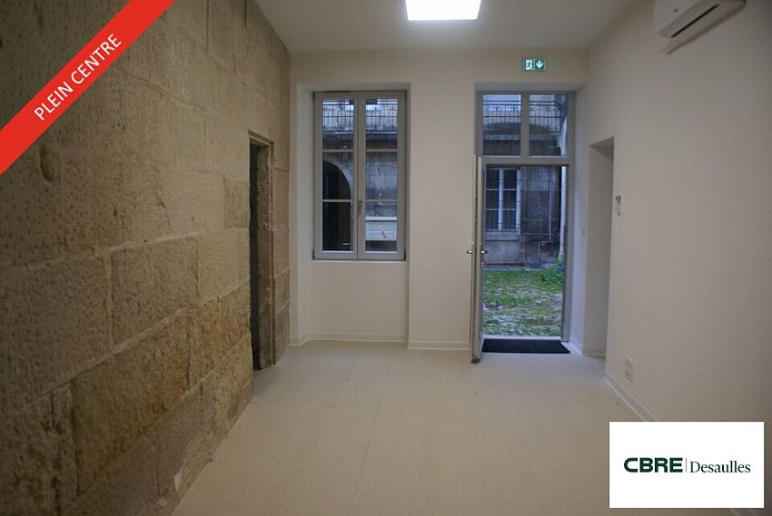 Bureau Location 39100 DOLE