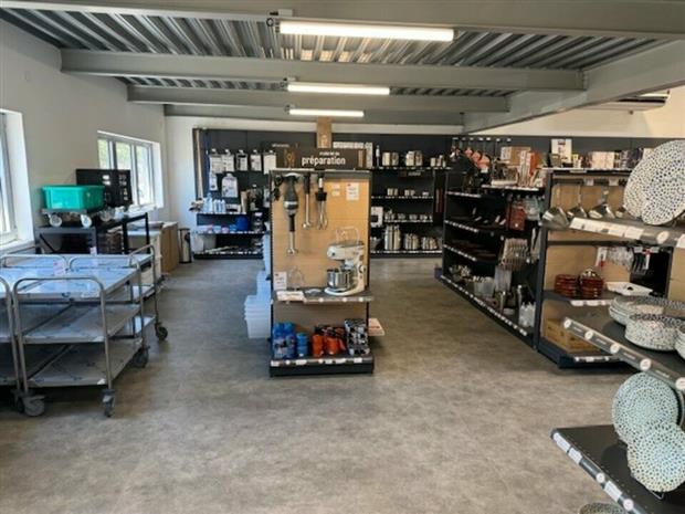 Commerce Location 68390 SAUSHEIM