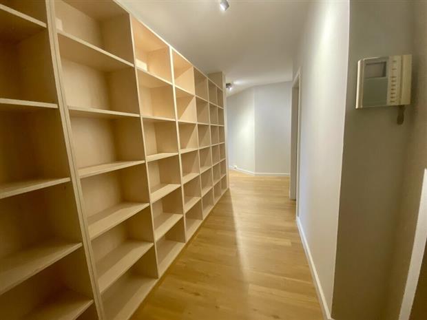 Bureau Location 68040 INGERSHEIM