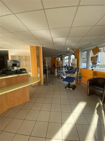 Commerce Location 68400 RIEDISHEIM