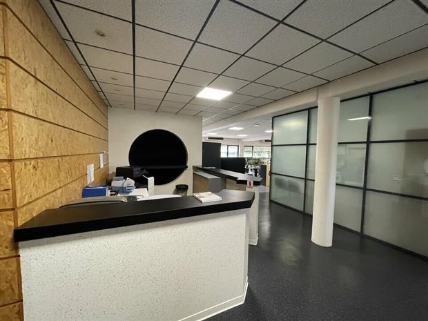 Bureau Location 68120 PFASTATT