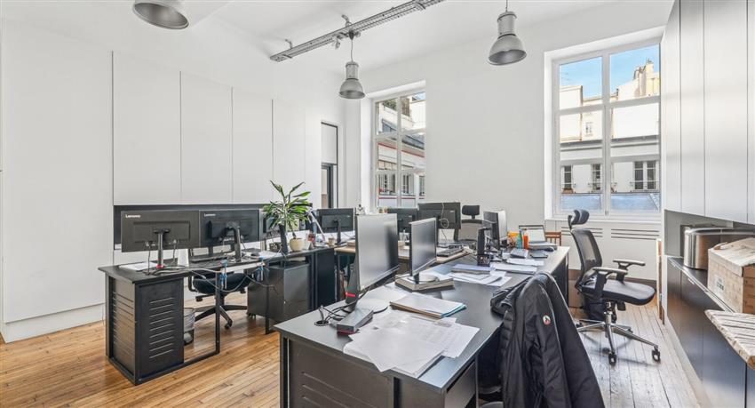 Bureau Location 75003 PARIS 91-93 RUE VIEILLE DU TEMPLE