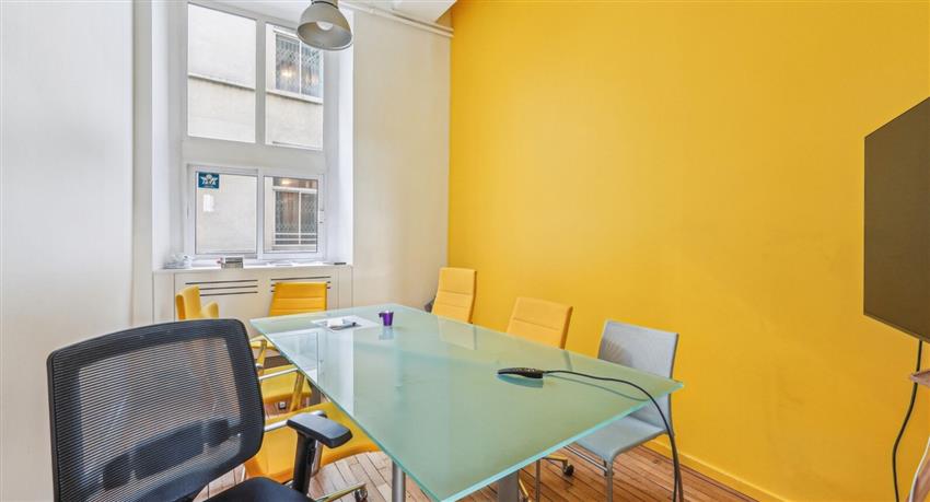 Bureau Location 75003 PARIS 91-93 RUE VIEILLE DU TEMPLE