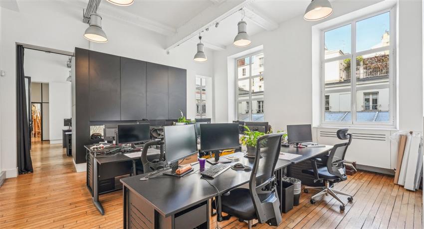 Bureau Location 75003 PARIS 91-93 RUE VIEILLE DU TEMPLE