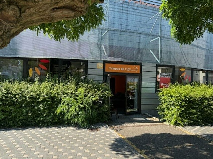 Chargement de l'image...