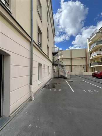 Commerce Location 68100 MULHOUSE