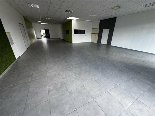 Commerce Location 68700 CERNAY