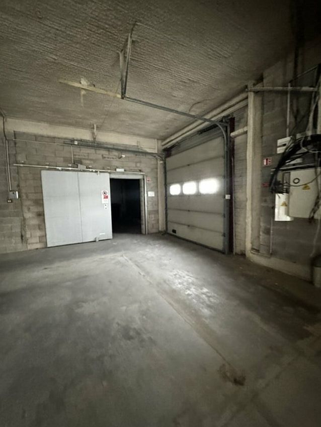 Commerce Location 68390 SAUSHEIM