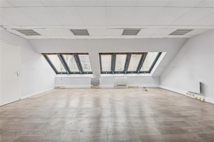 Bureau Location 75010 PARIS 18 RUE D'HAUTEVILLE