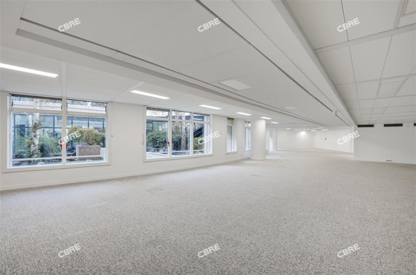 Bureau Location 92130 ISSY LES MOULINEAUX 14 BOULEVARD DES FRERES VOISIN