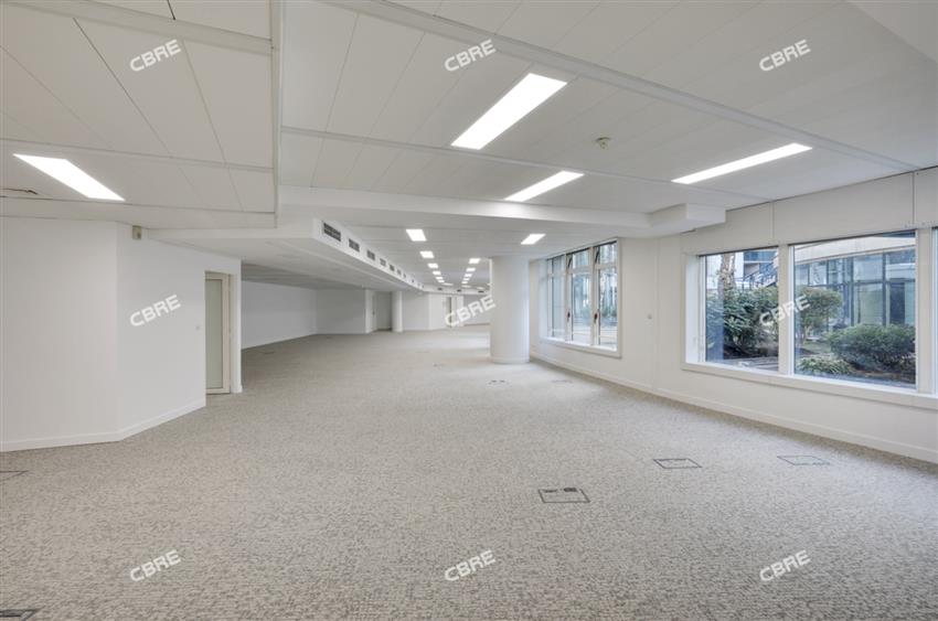 Bureau Location 92130 ISSY LES MOULINEAUX 14 BOULEVARD DES FRERES VOISIN