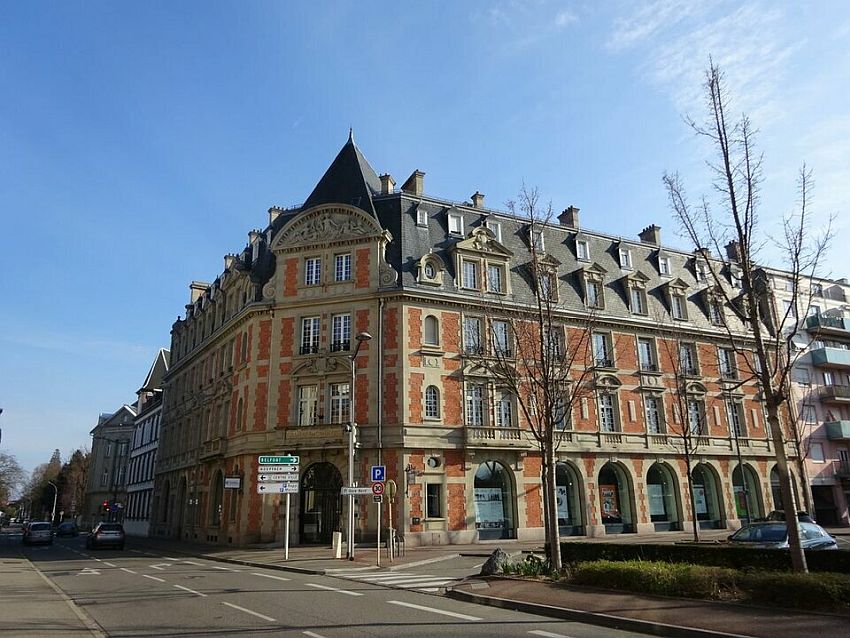 Chargement de l'image...