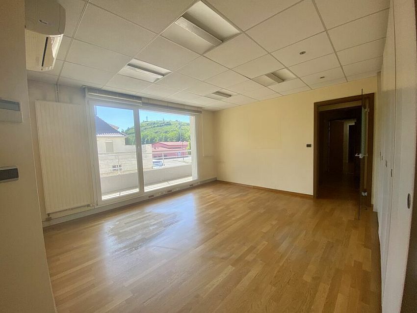 Bureau Location 68040 INGERSHEIM