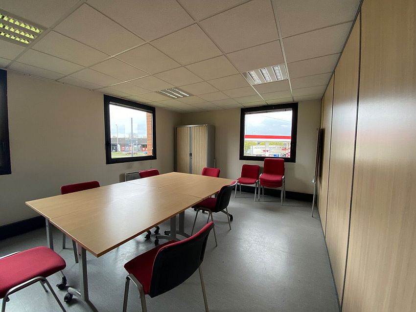 Bureau Location 59491 VILLENEUVE D'ASCQ