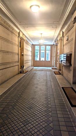 Bureau Vente 75009 PARIS