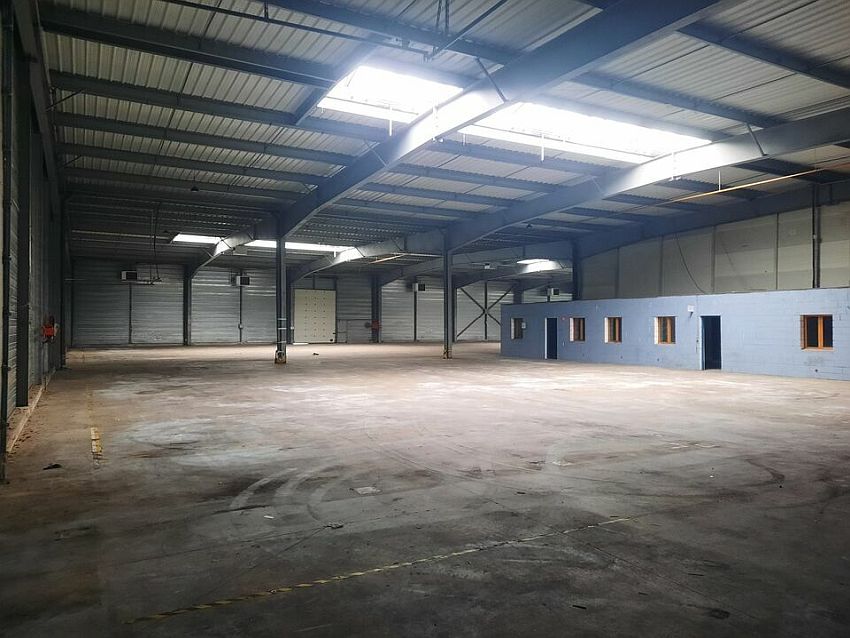 Entrepôt / Local d'activités Location 25490 FESCHES LE CHATEL