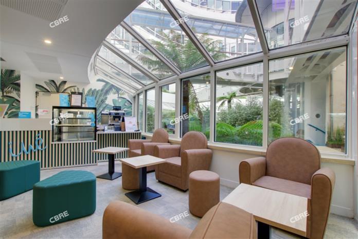 Bureau Location 92130 ISSY LES MOULINEAUX 9-15 RUE ROUGET DE LISLE